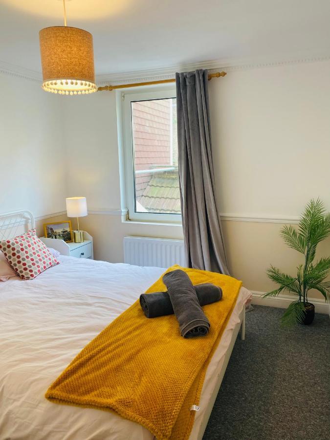 هاستَنغ Sea Front White Rock Apartment المظهر الخارجي الصورة